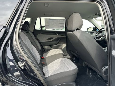 New 2026 Volkswagen Tiguan S image 26