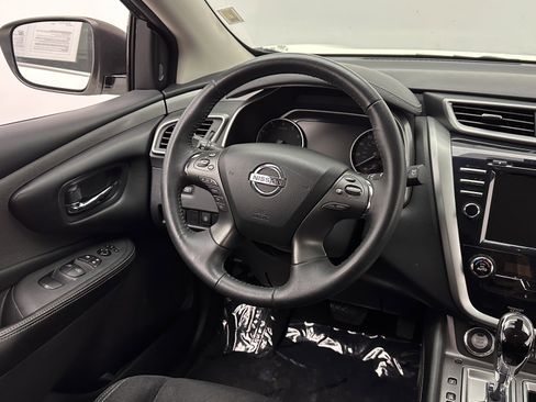 Used 2021 Nissan Murano SV FWD image 25