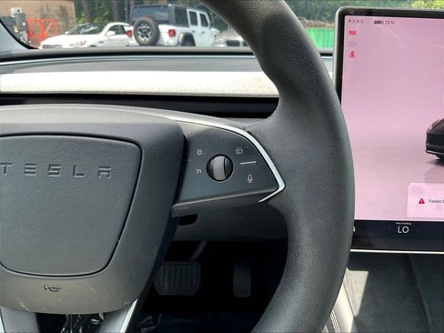 Used 2025 Tesla Model 3 Long Range RWD image 12