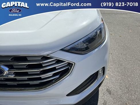 Used 2022 Ford Edge SEL w/ Convenience Package image 11