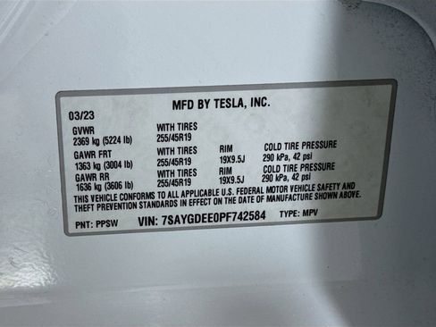 Used 2023 Tesla Model Y Long Range image 62