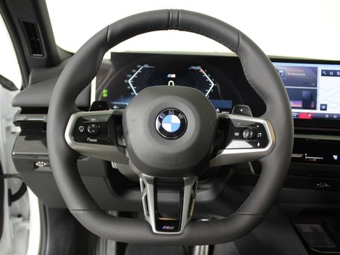 New 2026 BMW 530i xDrive w/ M Sport Package image 15