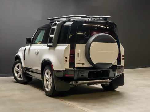 Used 2023 Land Rover Defender 90 X-Dynamic SE AWD/4WD image 3