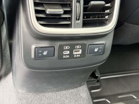 Used 2024 Subaru Outback Touring XT AWD/4WD image 14