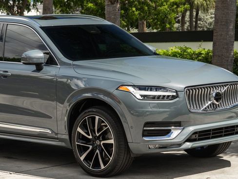 Used 2023 Volvo XC90 B6 Plus w/ Protection Package Premier image 11