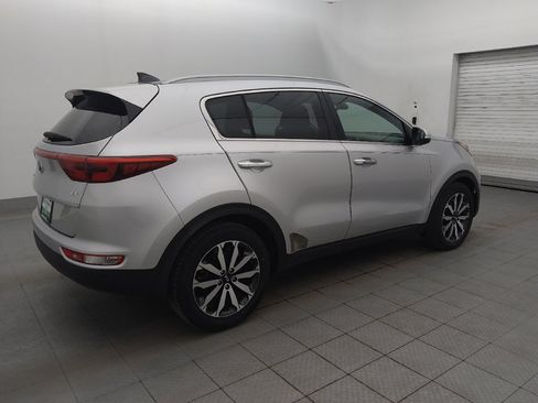 Used 2017 Kia Sportage EX w/ EX Technology Package FWD image 10