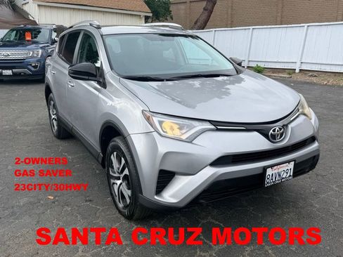 Used 2016 Toyota RAV4 LE FWD image 1