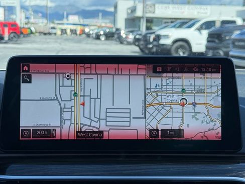 Used 2022 BMW 540i w/ M Sport Package image 34