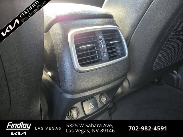 Used 2019 Kia Sorento EX w/ EX Touring Package AWD/4WD image 17