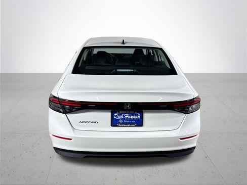 New 2025 Honda Accord SE image 7