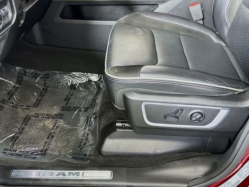 Used 2020 RAM 1500 Laramie image 20