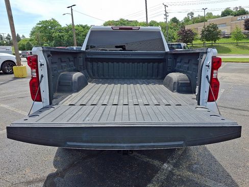 Used 2023 Chevrolet Silverado 1500 W/T w/ WT Value Package AWD/4WD image 28