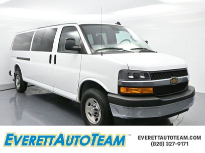 Used 2025 Chevrolet Express 3500 LT w/ LT Preferred Equipment Group