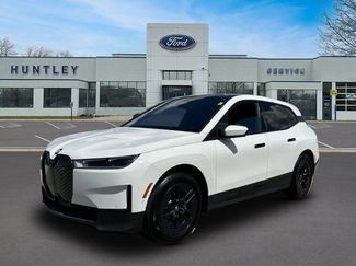 Used 2023 BMW iX xDrive50 w/ Convenience Package AWD/4WD video 1