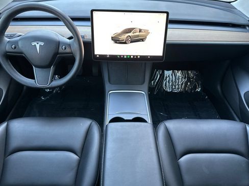 Used 2023 Tesla Model 3 Standard Range RWD image 13