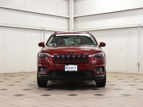 Used 2019 Jeep Cherokee Latitude Plus image 2