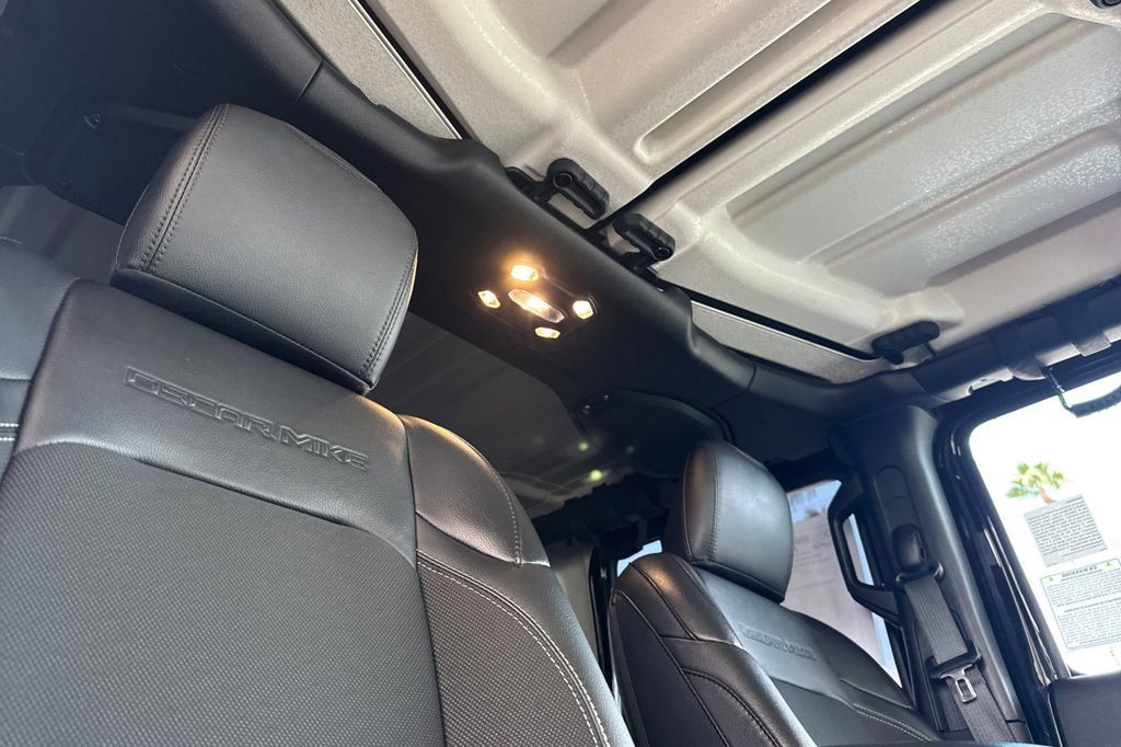Used 2023 Jeep Wrangler Unlimited Sport AWD/4WD image 20