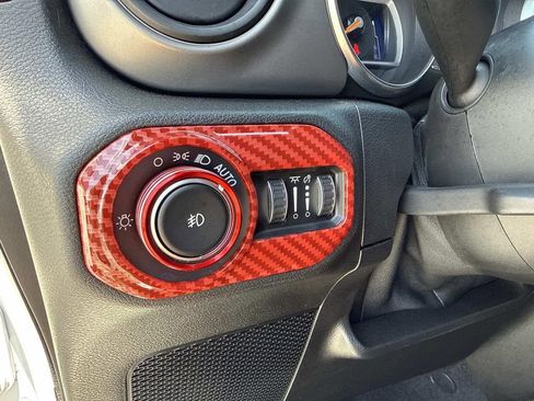 Used 2021 Jeep Wrangler Unlimited Sport AWD/4WD image 32
