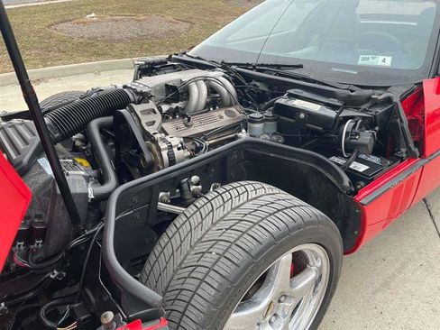Used 1990 Chevrolet Corvette Convertible RWD image 95