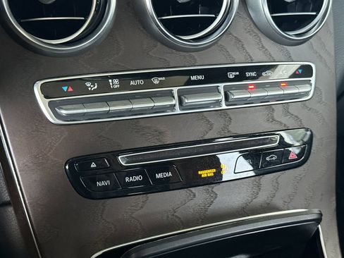 Used 2019 Mercedes-Benz GLC 300 4MATIC Coupe image 22