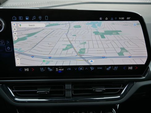 New 2026 Chevrolet Equinox EV RS image 7