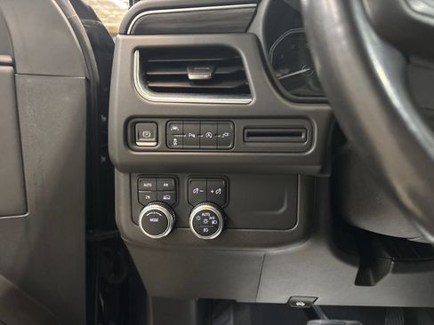 Used 2021 GMC Yukon SLT AWD/4WD image 18