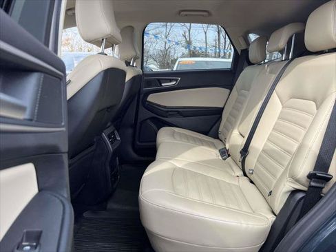 Used 2022 Ford Edge SEL w/ Convenience Package AWD/4WD image 13