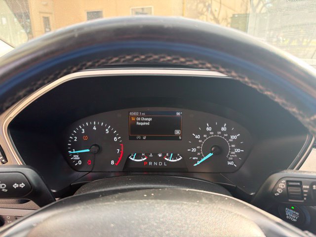 Used 2022 Ford Escape SE w/ Convenience Package FWD image 9