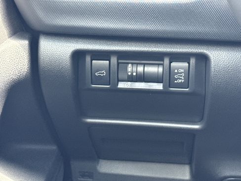Certified 2026 Subaru Forester Premium AWD/4WD image 7