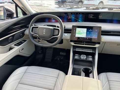 New 2026 Lincoln Nautilus Reserve image 32