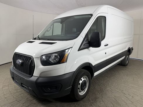 Used 2024 Ford Transit 250 148 Medium Roof w/ Load Area Protection Package RWD image 3