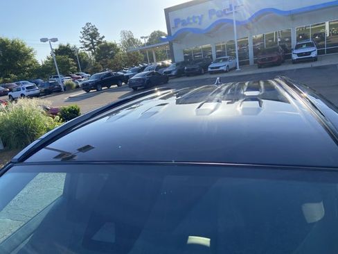Used 2023 Toyota RAV4 LE AWD/4WD image 21