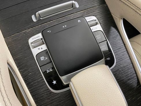 Used 2020 Mercedes-Benz GLS 450 4MATIC image 29