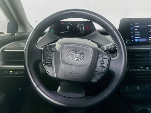 Used 2024 Toyota Prius LE FWD image 18