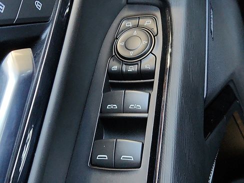 Used 2025 GMC Sierra 2500 AT4X image 22