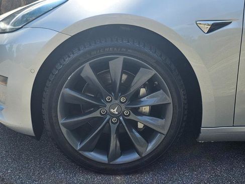 Used 2018 Tesla Model 3 Long Range AWD/4WD image 18