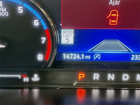 Used 2024 Ford Bronco Sport Badlands w/ Premium Package image 12