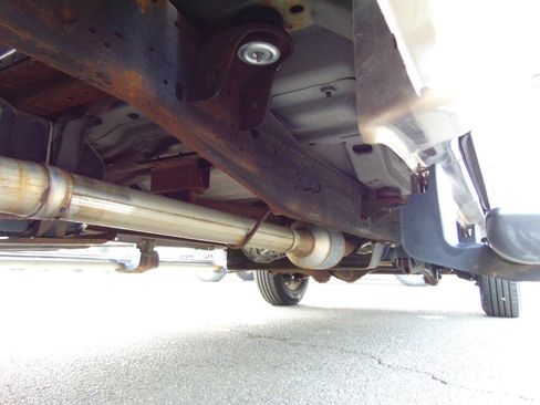Used 2005 Ford F350 Lariat AWD/4WD image 48