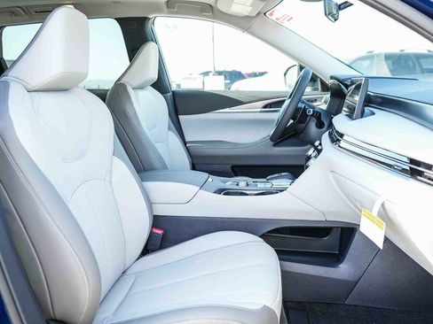 New 2026 INFINITI QX60 Pure image 18