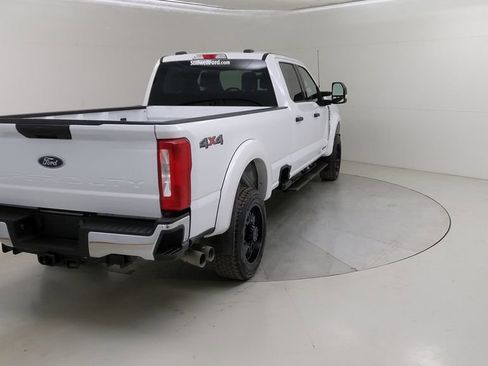 Used 2024 Ford F350 XLT image 14