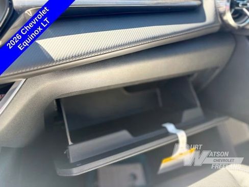 New 2026 Chevrolet Equinox LT w/ Convenience Package II FWD image 21