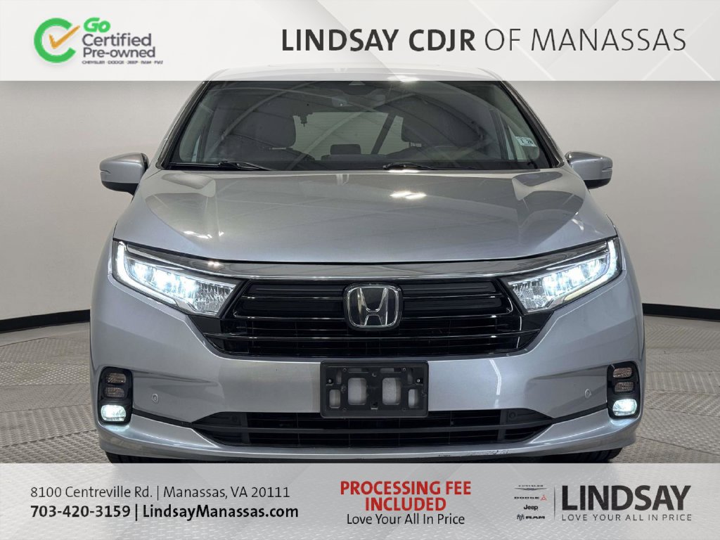 Used 2023 Honda Odyssey Touring image 3
