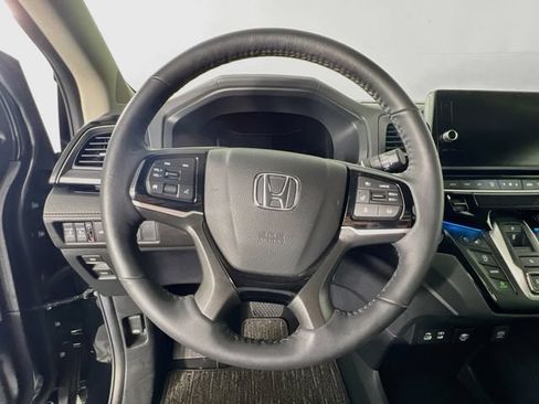 Certified 2026 Honda Odyssey Elite image 14