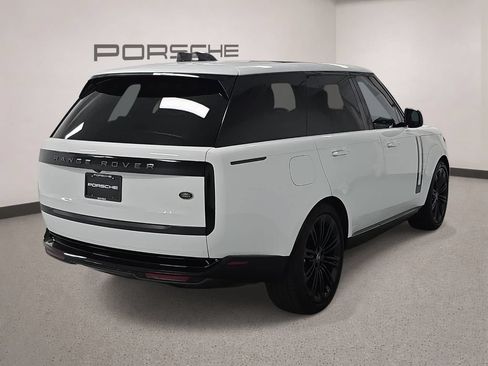 Used 2023 Land Rover Range Rover SE AWD/4WD image 7