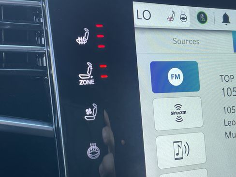 Used 2024 Jeep Grand Wagoneer Series I w/ Flexible Seating Group image 25