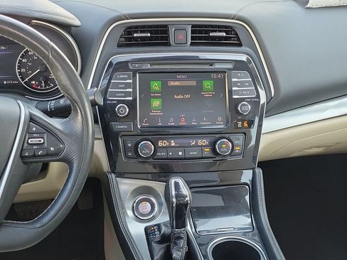 Used 2020 Nissan Maxima 3.5 SL w/ Floor Mat Group FWD image 15