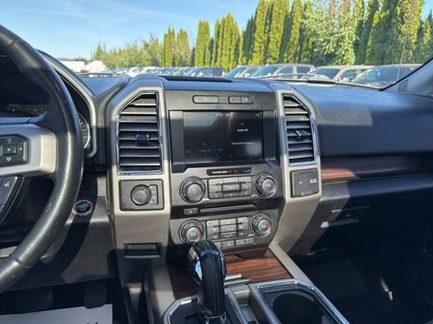 Used 2016 Ford F150 Lariat w/ Equipment Group 501A Mid AWD/4WD image 21