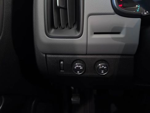 Used 2019 Chevrolet Colorado W/T w/ WT Convenience Package image 22