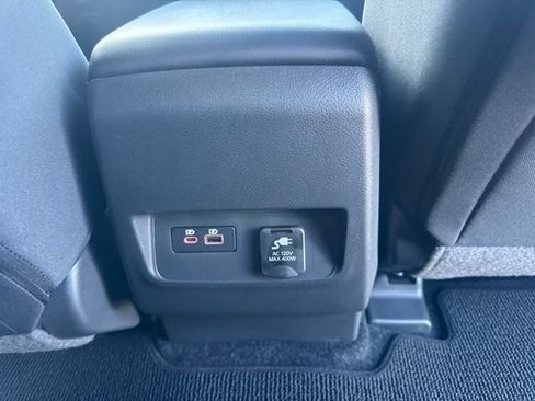 Used 2025 Nissan Frontier Pro-X w/ Pro Convenience Package RWD image 15