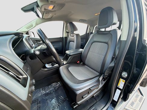 Used 2020 Chevrolet Colorado Z71 AWD/4WD image 13